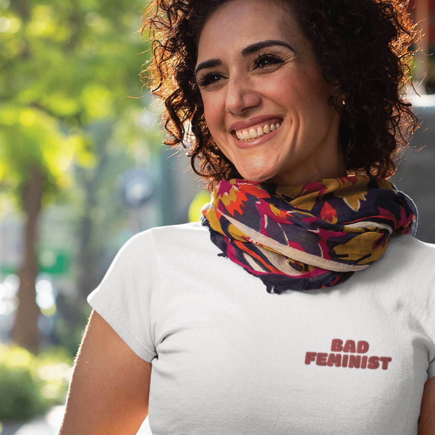 T-shirt Bio brodé "Bad Feminist" - Gang du Clito